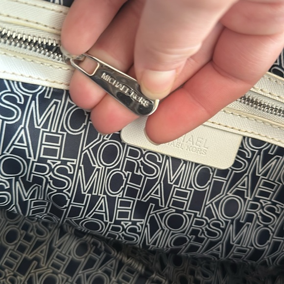 Michael Kors White and Navy Polka Dot Tote - Picture 7 of 8